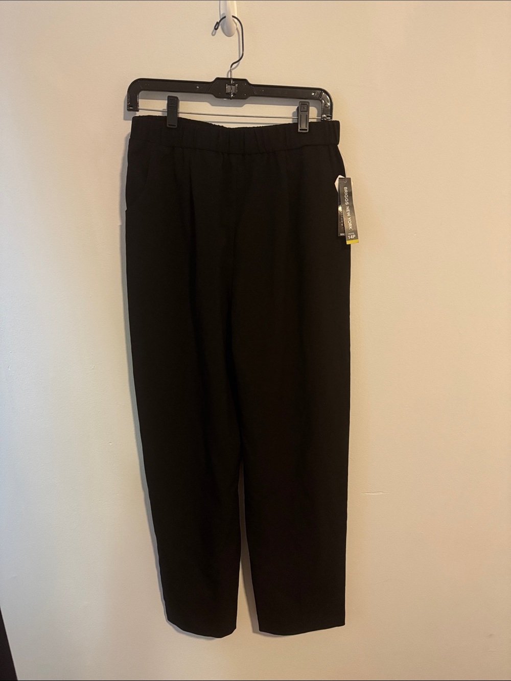New Women’s Black Elastic-Waist Dress Pants